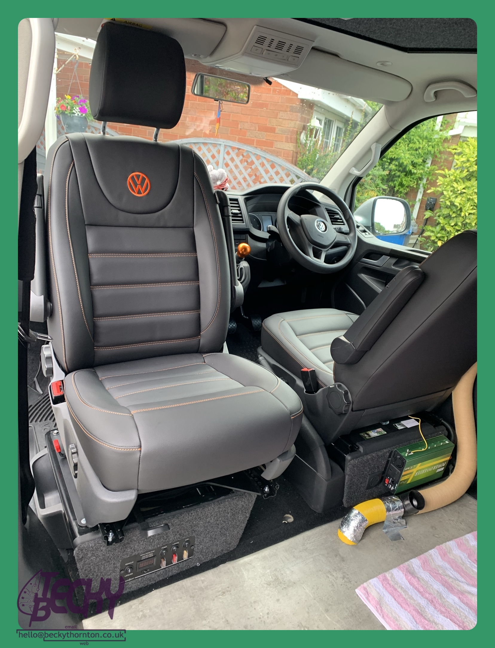 Swivel Seats